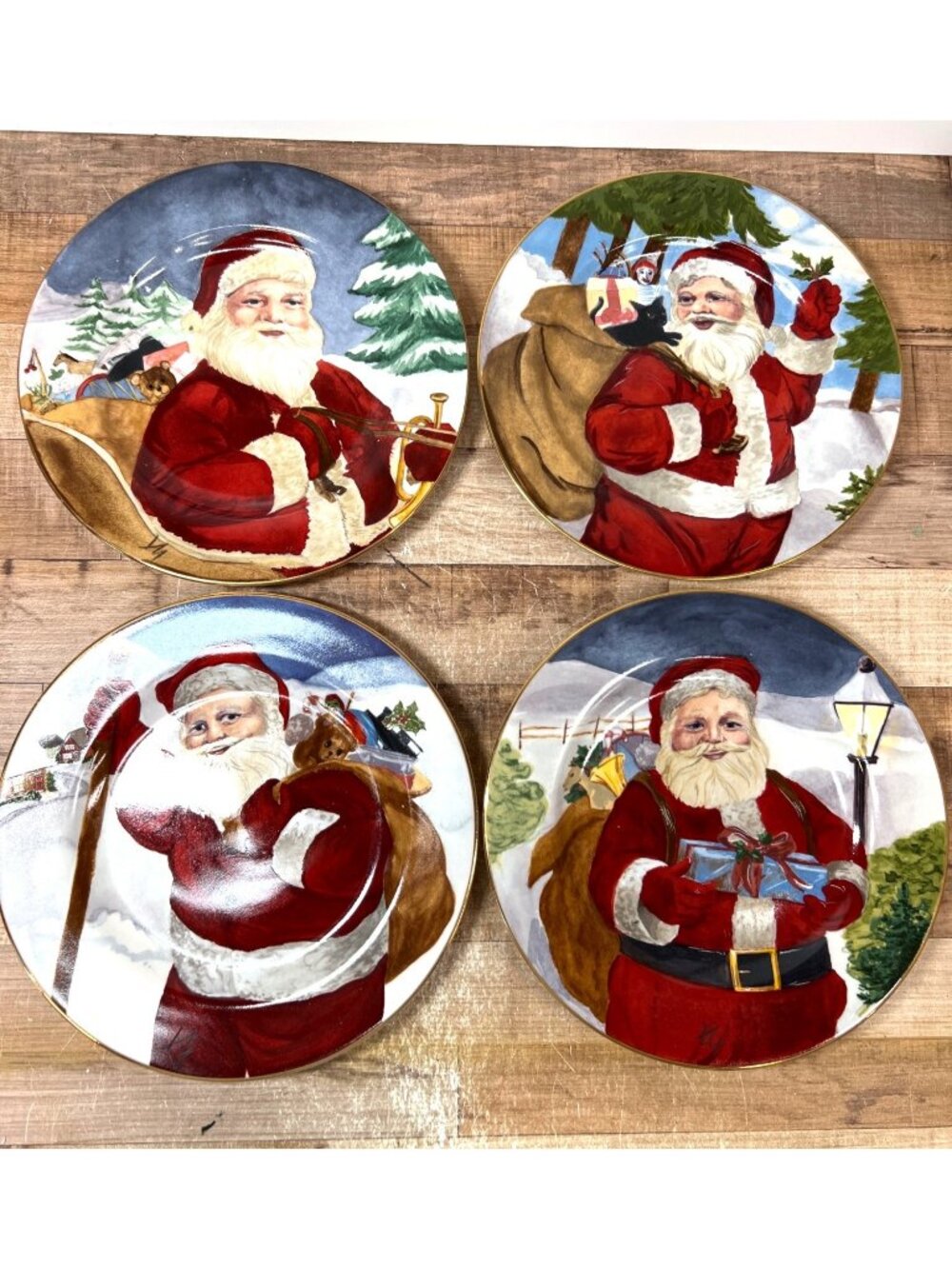 Set Of 4 American Atelier Porcelain Santa Collector Plates Christmas Decor